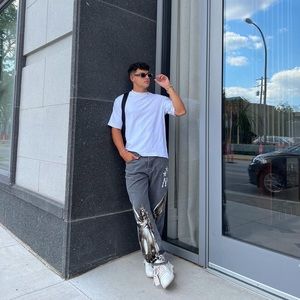 GRAPHIC JEANS
